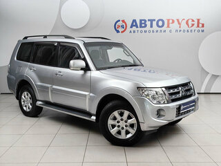 2011 Mitsubishi Pajero IV Рестайлинг 1, серебристый, 1948000 рублей, вид 1
