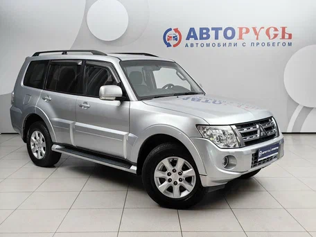2011 Mitsubishi Pajero IV Рестайлинг 1, серебристый, 1909000 рублей, вид 1