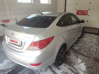 2011 Hyundai Solaris I, серебристый, 580000 рублей, вид 5
