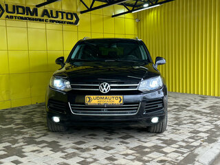 2012 Volkswagen Touareg II, чёрный, 1999000 рублей, вид 2