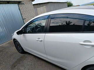 2018 Kia Cerato III Рестайлинг (Classic), белый, 1600000 рублей, вид 5