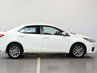 2015 Toyota Corolla XI (E160, E170, E180), белый, 1079000 рублей, вид 4