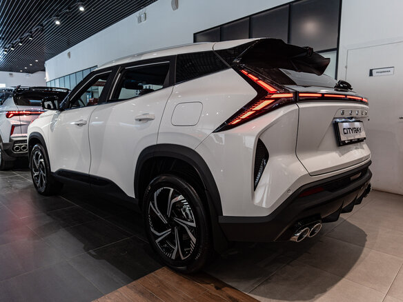 2026 Geely Cityray, белый, 3177741 рублей - вид 2