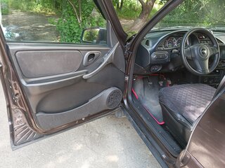 2011 Chevrolet Niva I Рестайлинг, коричневый, 550000 рублей, вид 5