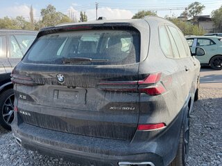 2025 BMW X5 Long 30Li IV (G05/G18) Рестайлинг, чёрный, 8380000 рублей, вид 2