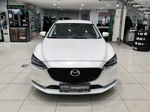 2019 Mazda 6 III (GJ) Рестайлинг 2, белый, 2500000 рублей - вид 1