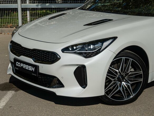 2022 Kia Stinger I Рестайлинг, белый, 3950000 рублей - вид 7