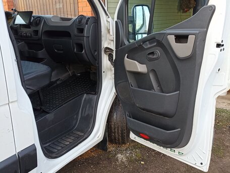 2014 Renault Master, белый, 980000 рублей, вид 4