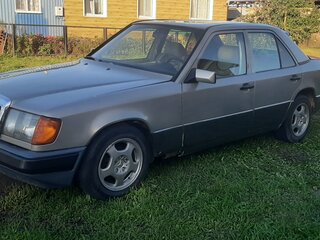 1990 Mercedes-Benz W124 230, бежевый, 220000 рублей, вид 3