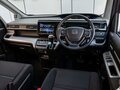 2021 Honda Stepwgn Spada V Рестайлинг, красный, 2650000 рублей - вид 5