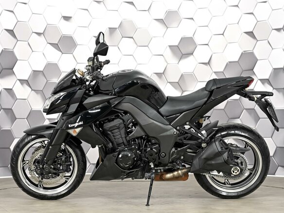 2011 Kawasaki Z 1000, чёрный, 677000 рублей - вид 3