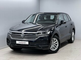 2020 Volkswagen Touareg III, чёрный, 3799000 рублей, вид 1