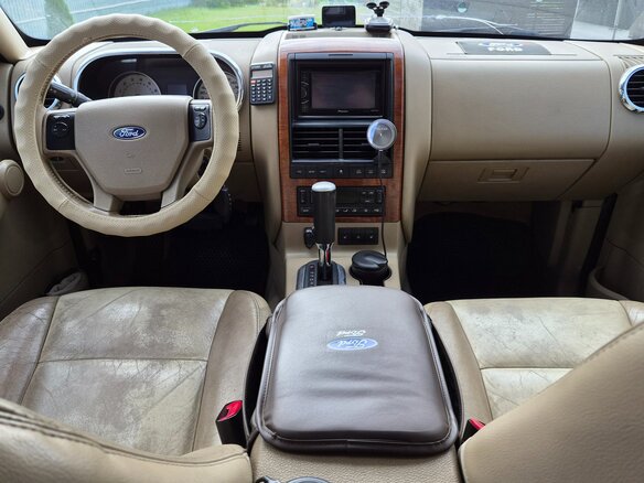 2008 Ford Explorer IV, чёрный, 995000 рублей - вид 37