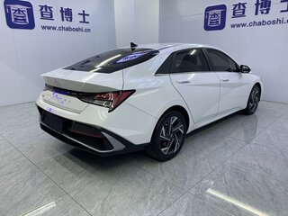 2023 Hyundai Elantra VII (CN7) Рестайлинг, белый, 1690000 рублей, вид 5