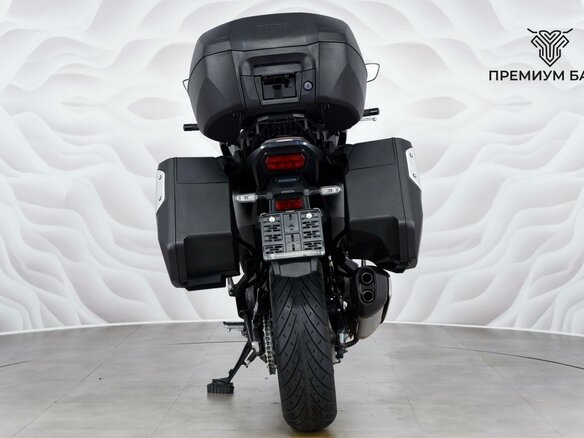 2023 Honda NT1100, серый, 1599000 рублей - вид 6
