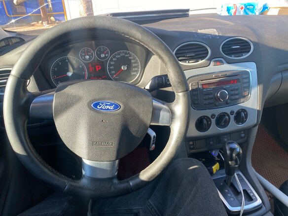 2008 Ford Focus II, красный, 400000 рублей - вид 6