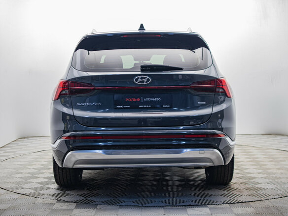 2021 Hyundai Santa Fe IV Рестайлинг, серебристый, 3412000 рублей - вид 5