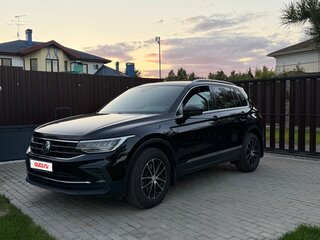 2020 Volkswagen Tiguan II Рестайлинг, чёрный, 2650000 рублей, вид 1