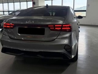 2023 Kia K3 II Рестайлинг, серый, 1815000 рублей, вид 2