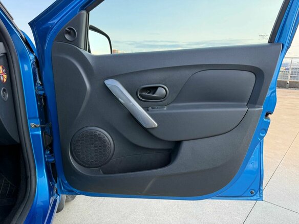 2018 Renault Logan II Рестайлинг, синий, 759000 рублей - вид 20