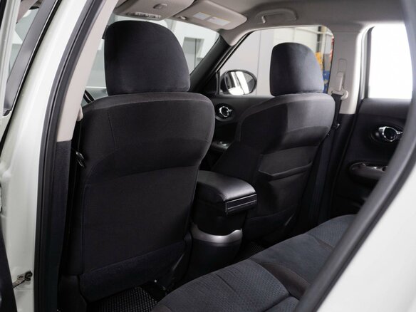 2011 Nissan Juke I, белый - вид 10