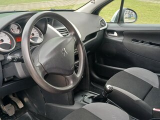 2008 Peugeot 207 I, серебристый, 430000 рублей, вид 5