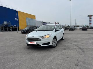 2018 Ford Focus III Рестайлинг, белый, 850000 рублей, вид 1