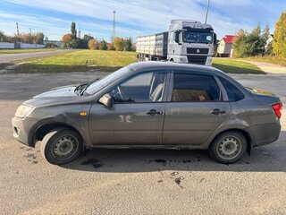 2013 Lada (ВАЗ) Granta I, серебристый, 230000 рублей, вид 2