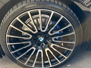 2021 BMW 7 серии 740d xDrive VI (G11/G12) Рестайлинг, чёрный, 10500000 рублей, вид 5