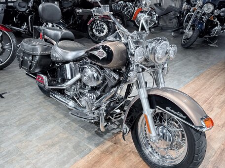 2004 Harley-Davidson Heritage, бежевый, 999000 рублей, вид 1