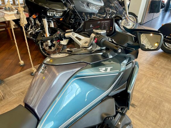 2025 BMW R 1300 RT, серый, 3590000 рублей - вид 10
