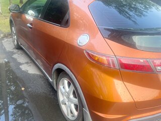 2008 Honda Civic VIII, оранжевый, 620000 рублей, вид 3