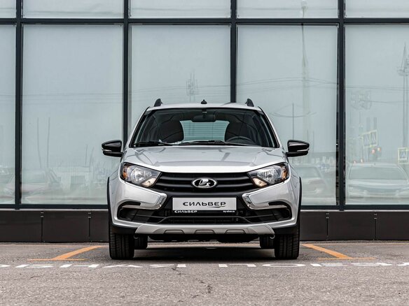 2026 Lada (ВАЗ) Granta Cross I Рестайлинг, серебристый - вид 3