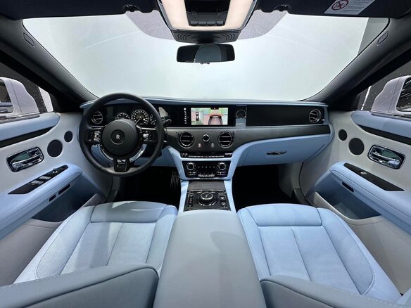 2025 Rolls-Royce Ghost Extended II Рестайлинг (Series II), белый, 43000000 рублей - вид 9