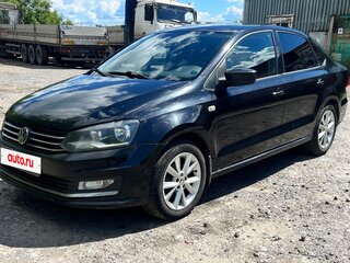 2016 Volkswagen Polo V Рестайлинг, чёрный, 790000 рублей, вид 1