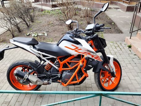 2019 KTM 390 Duke, белый, 420000 рублей, вид 1