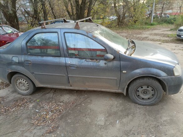2007 Renault Logan I, серый, 100000 рублей - вид 4