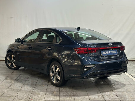 2021 Kia Cerato IV, синий, 1920000 рублей, вид 4