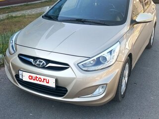 2013 Hyundai Solaris I, бежевый, 795000 рублей, вид 1