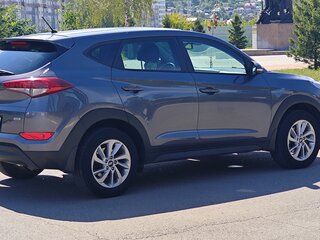 2015 Hyundai Tucson III, серый, 1670000 рублей, вид 4