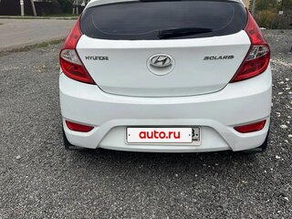 2014 Hyundai Solaris I Рестайлинг, белый, 560000 рублей, вид 4