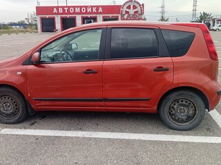 2006 Nissan Note I, красный, 550000 рублей, вид 4