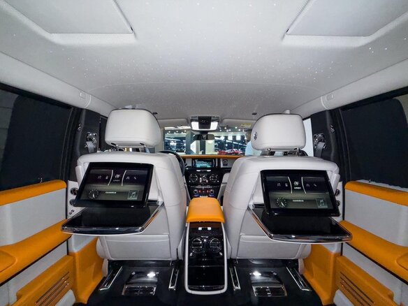 2023 Rolls-Royce Phantom Extended VIII Рестайлинг (Series II), чёрный, 47800000 рублей - вид 22