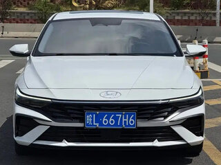 2023 Hyundai Elantra VII (CN7) Рестайлинг, белый, 1850000 рублей, вид 2