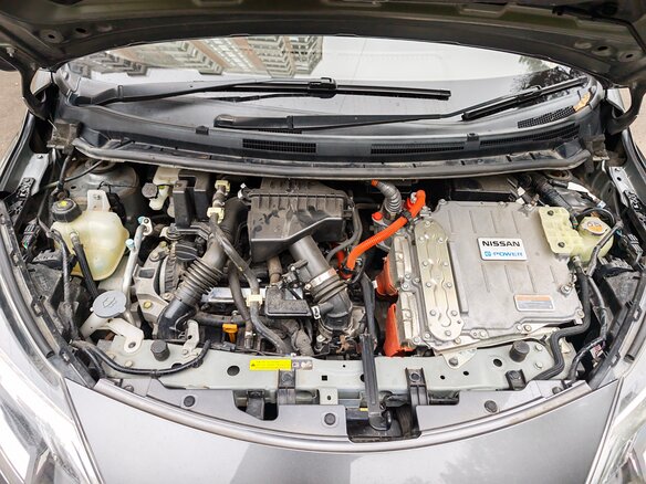 2019 Nissan Note e-Power II Рестайлинг, серый, 1499990 рублей - вид 18
