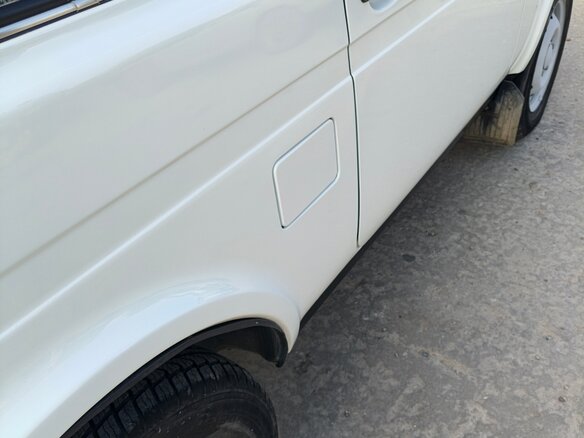 2011 Lada (ВАЗ) 2121 (4x4) I Рестайлинг, белый, 630000 рублей - вид 18