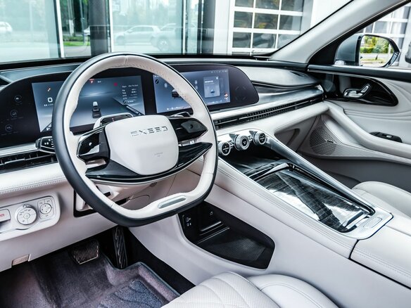 2023 Exeed RX, серый, 2850000 рублей - вид 15