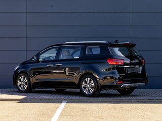 2019 Kia Carnival III, чёрный, 2695000 рублей, вид 4