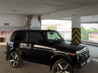 2022 Lada (ВАЗ) Niva Legend I, чёрный, 1000000 рублей, вид 2