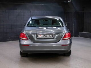 2018 Mercedes-Benz E-Класс 200 V (W213, S213, C238), серый, 1745000 рублей, вид 5